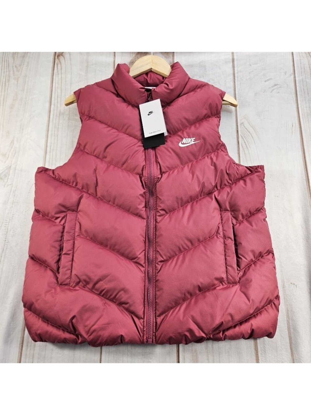 Nike Girls XL Dark Pink Sportswear All Day Play Therma Fit Puffer Vest Oversize